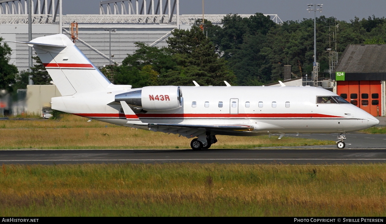 Aircraft Photo of N43R | Bombardier Challenger 604 (CL-600-2B16) | AirHistory.net #768452