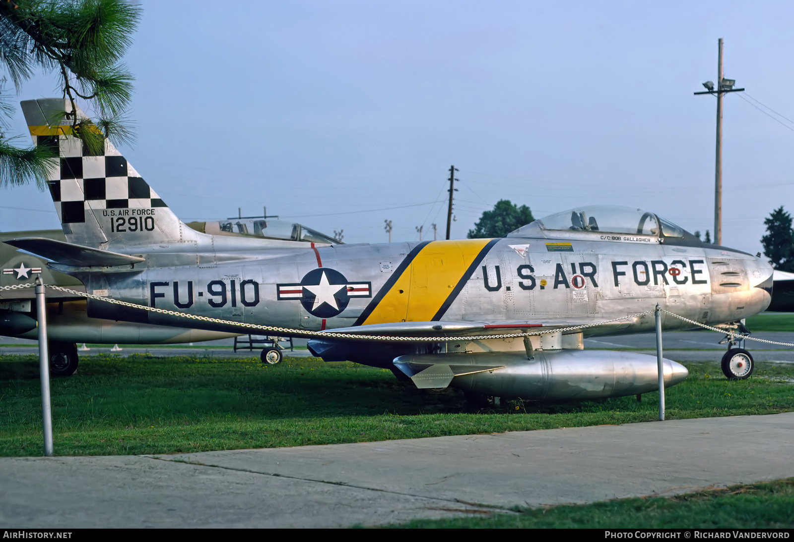 Aircraft Photo of 51-2910 / 12910 | North American F-86F Sabre | USA - Air Force | AirHistory.net #768551