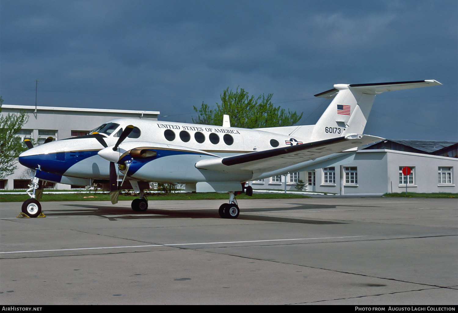 Aircraft Photo of 76-0173 / 60173 | Beech C-12A Huron | USA - Air Force | AirHistory.net #768564
