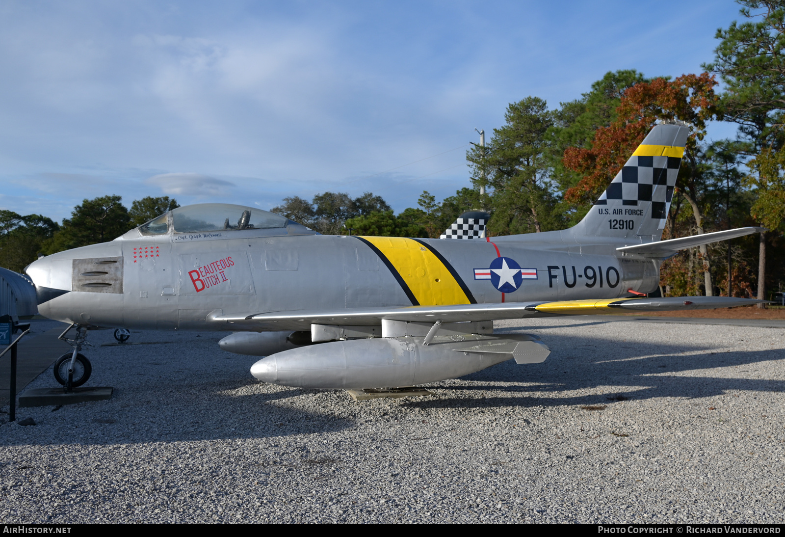 Aircraft Photo of 51-2910 / 12910 | North American F-86F Sabre | USA - Air Force | AirHistory.net #768565