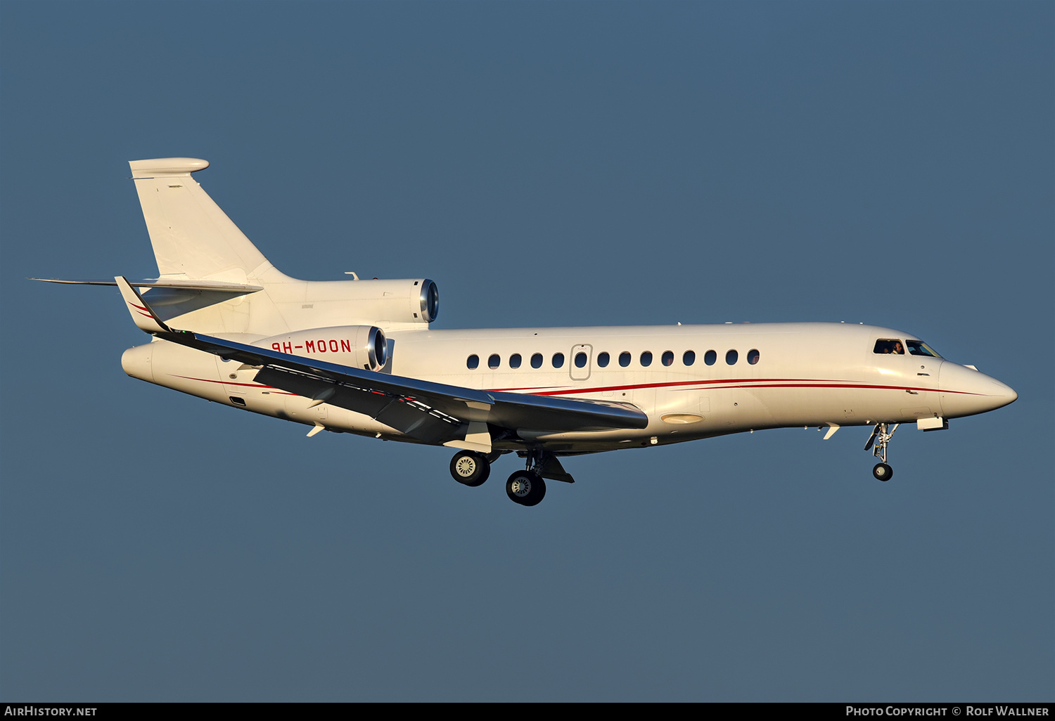 Aircraft Photo of 9H-MOON | Dassault Falcon 7X | AirHistory.net #768630