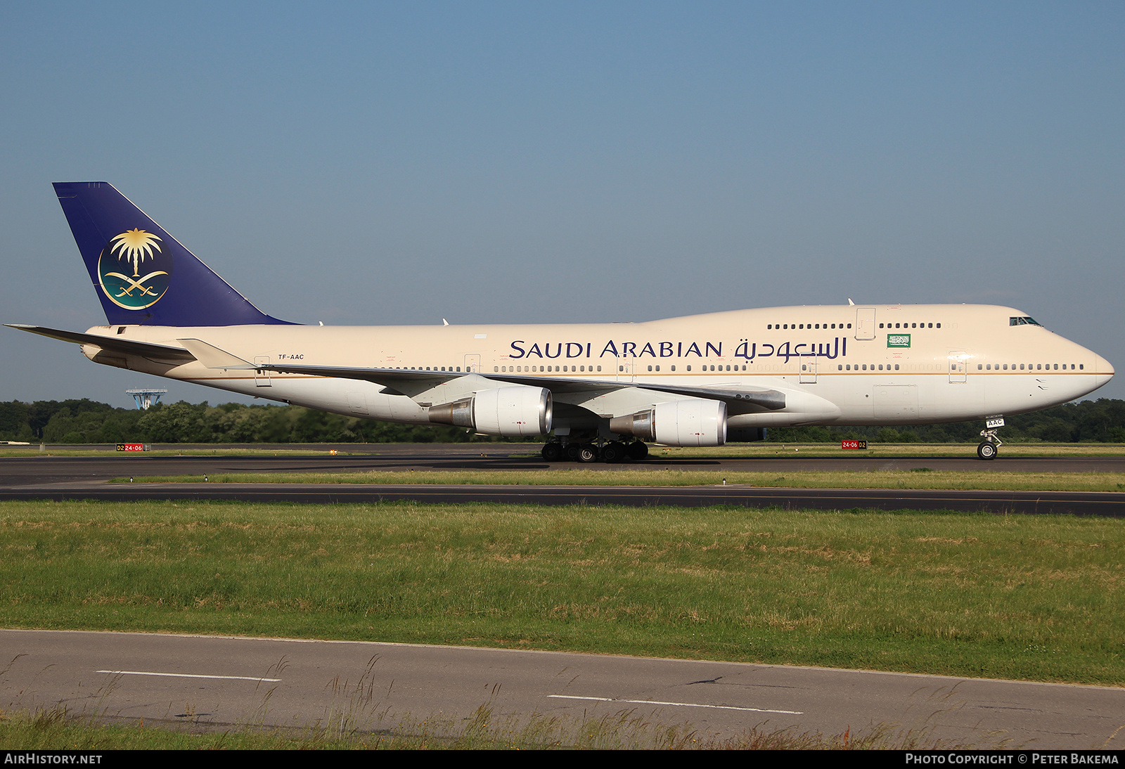 Aircraft Photo of TF-AAC | Boeing 747-481 | Saudi Arabian Airlines | AirHistory.net #768700