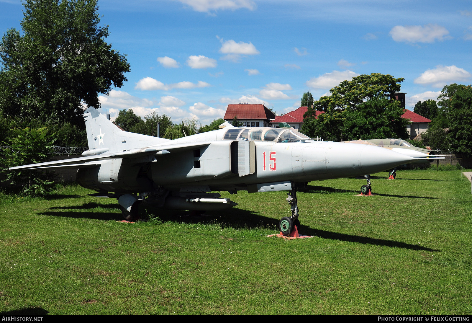 Aircraft Photo of 15 | Mikoyan-Gurevich MiG-23UB | Hungary - Air Force | AirHistory.net #768817
