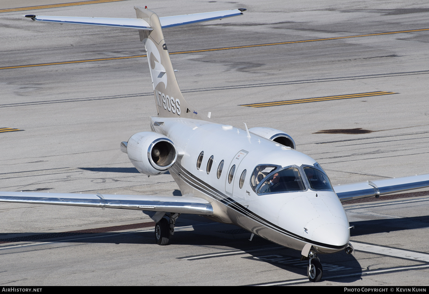 Aircraft Photo of N790SS | Raytheon Hawker 400XP | AirHistory.net #768823