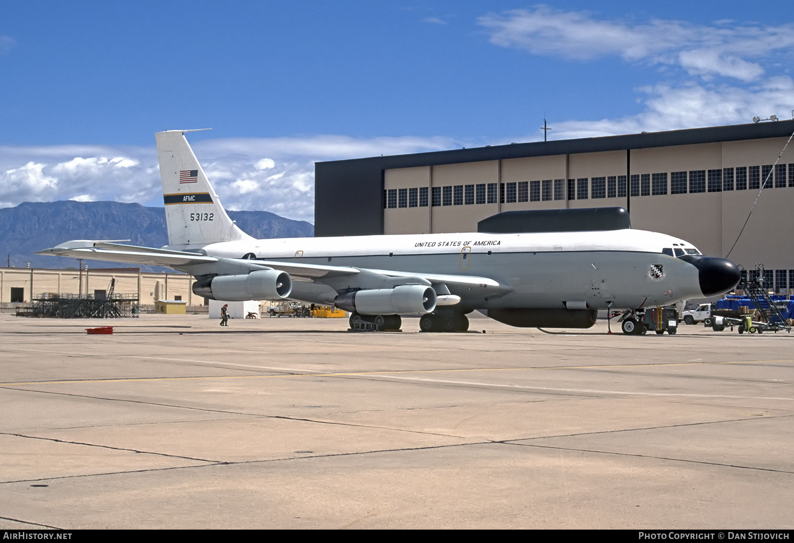 Aircraft Photo of 55-3132 / 53132 | Boeing NKC-135E Stratotanker | USA - Air Force | AirHistory.net #768864