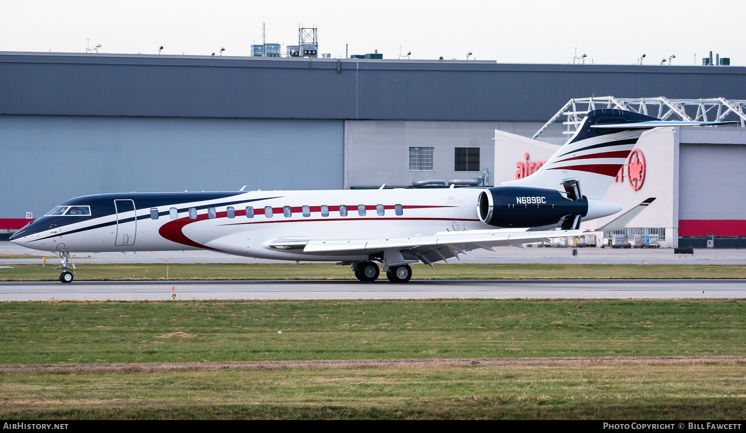 Aircraft Photo of N689BC | Bombardier Global 7500 (BD-700-2A12) | AirHistory.net #768915