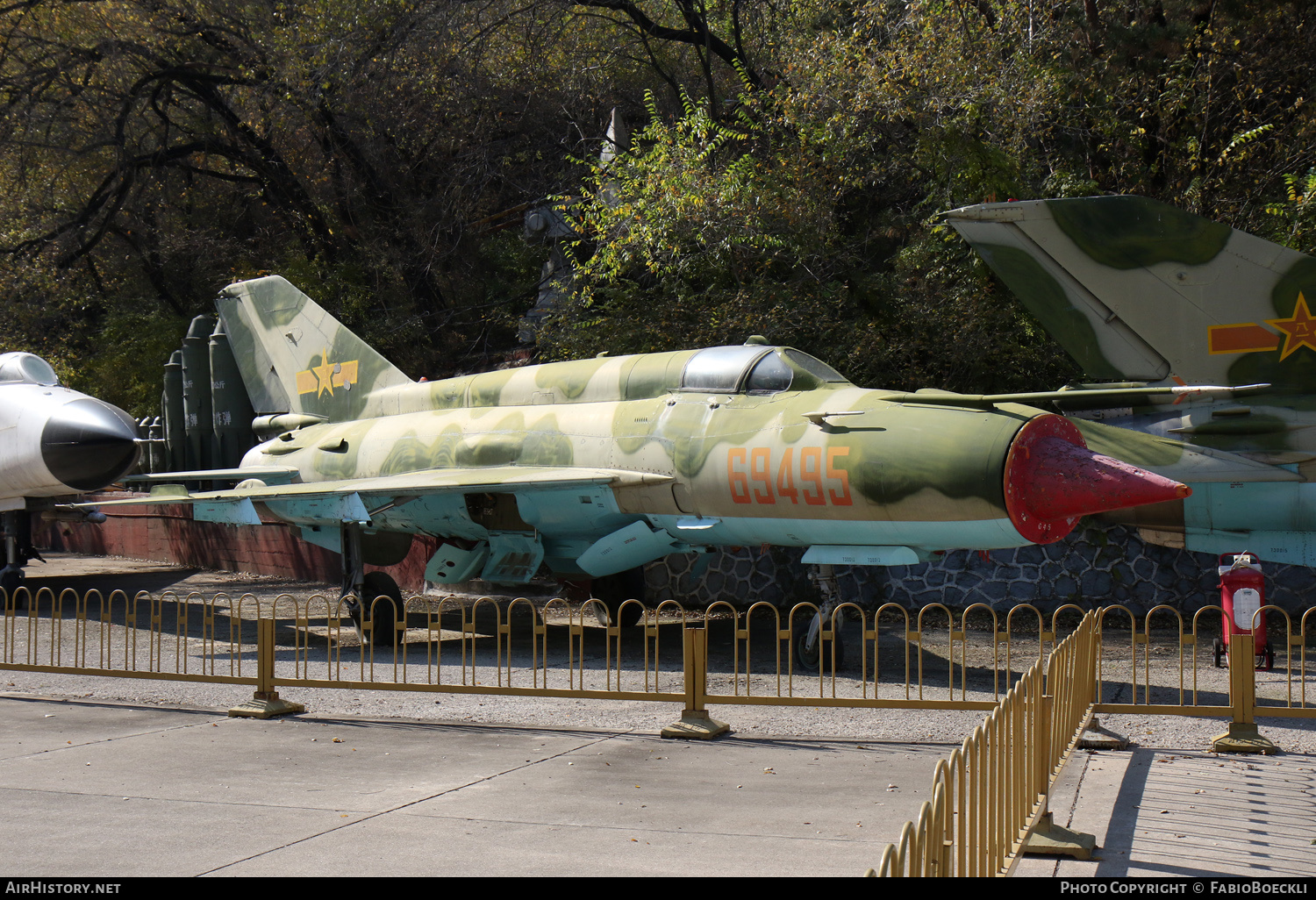 Aircraft Photo of 69495 | Chengdu J-7 | China - Air Force | AirHistory.net #768952