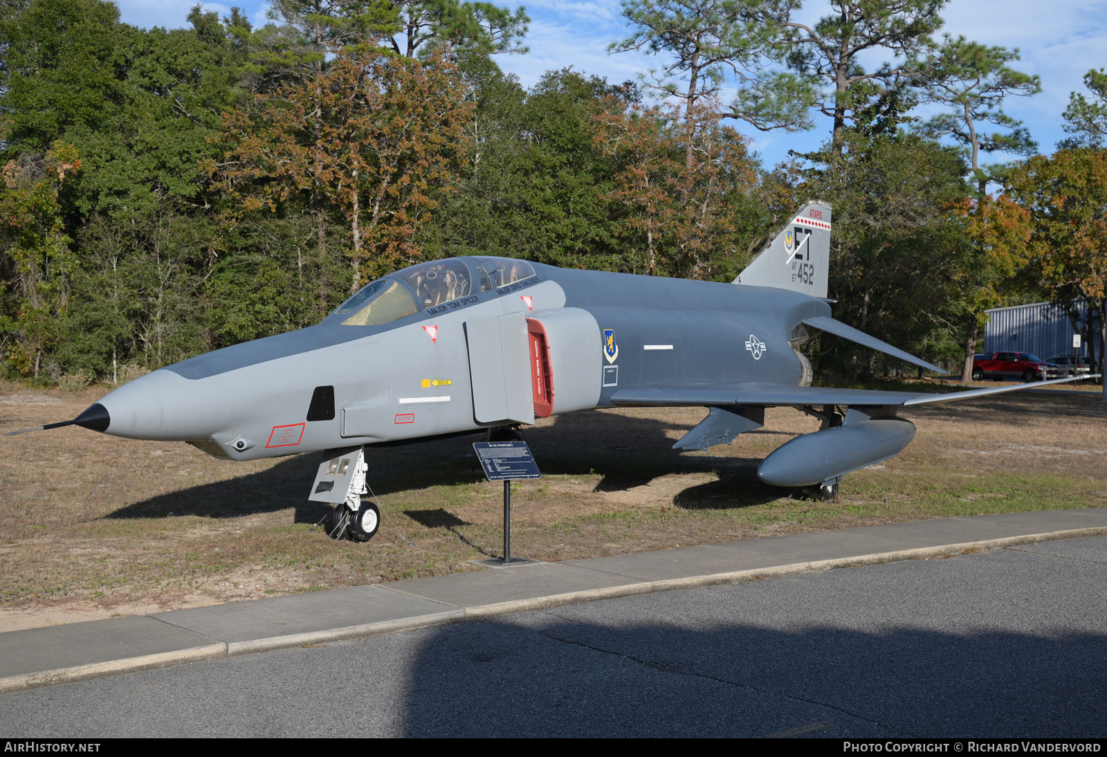 Aircraft Photo of 67-0452 / AF67-452 | McDonnell Douglas RF-4C Phantom II | USA - Air Force | AirHistory.net #769141