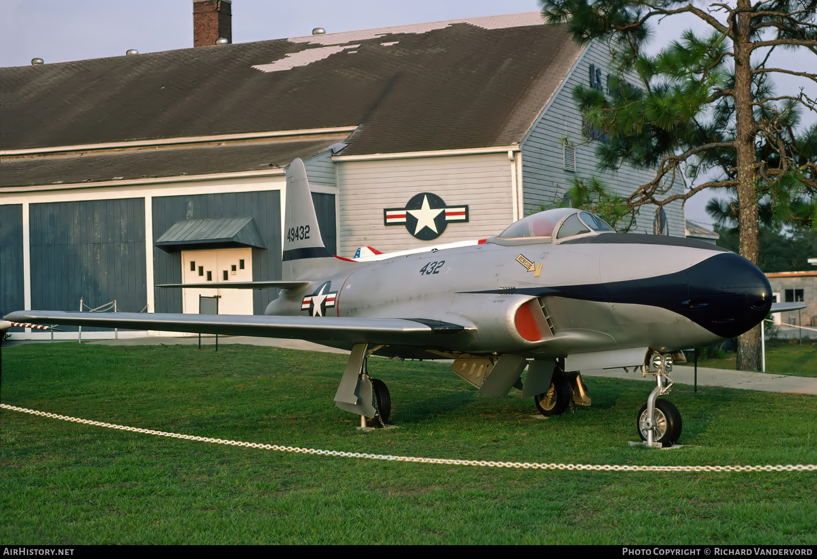 Aircraft Photo of 49-432 / 90432 | Lockheed F-80C Shooting Star | USA - Air Force | AirHistory.net #769263