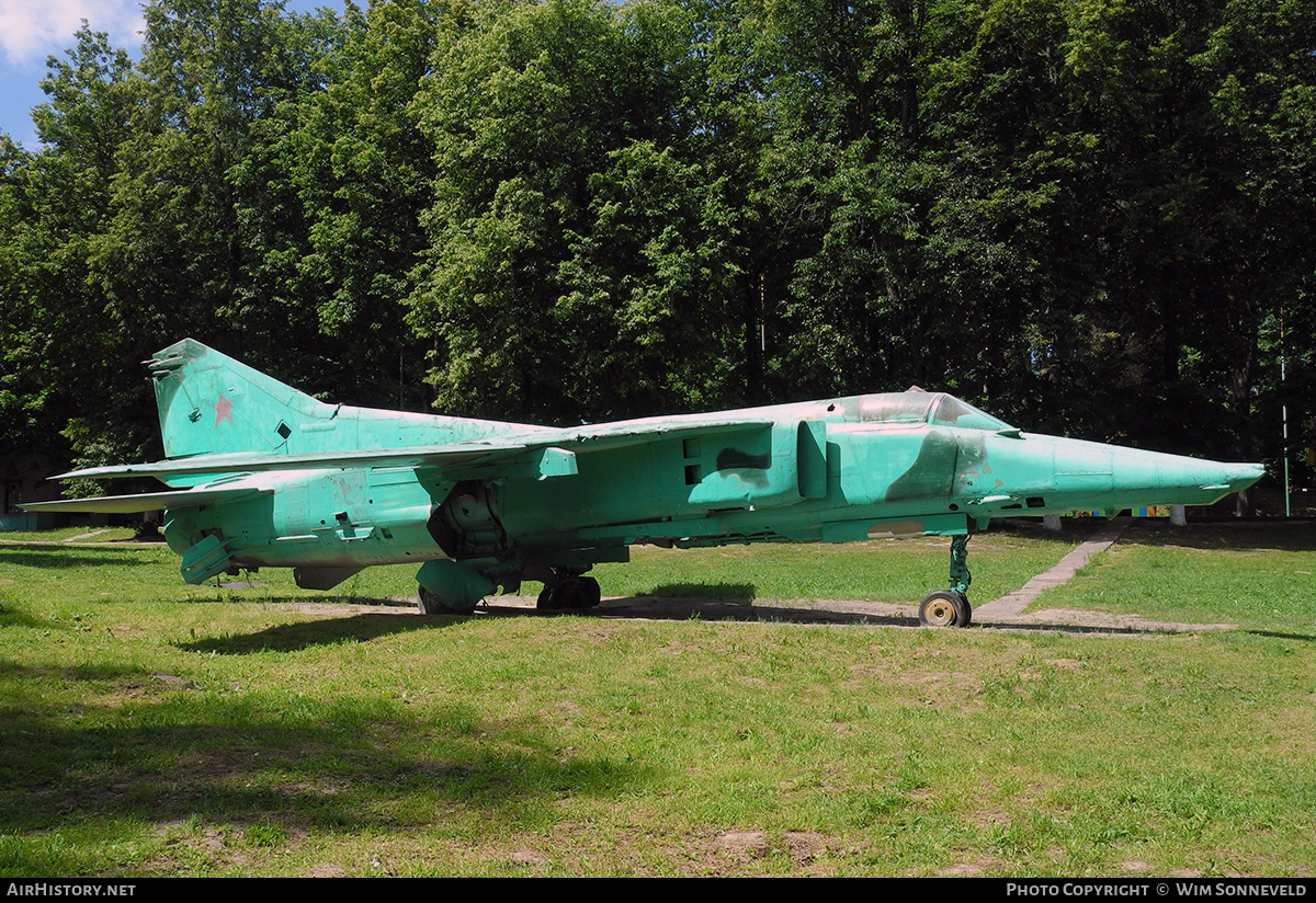 Aircraft Photo of 07 red | Mikoyan-Gurevich MiG-27K | Belarus - Air Force | AirHistory.net #769308