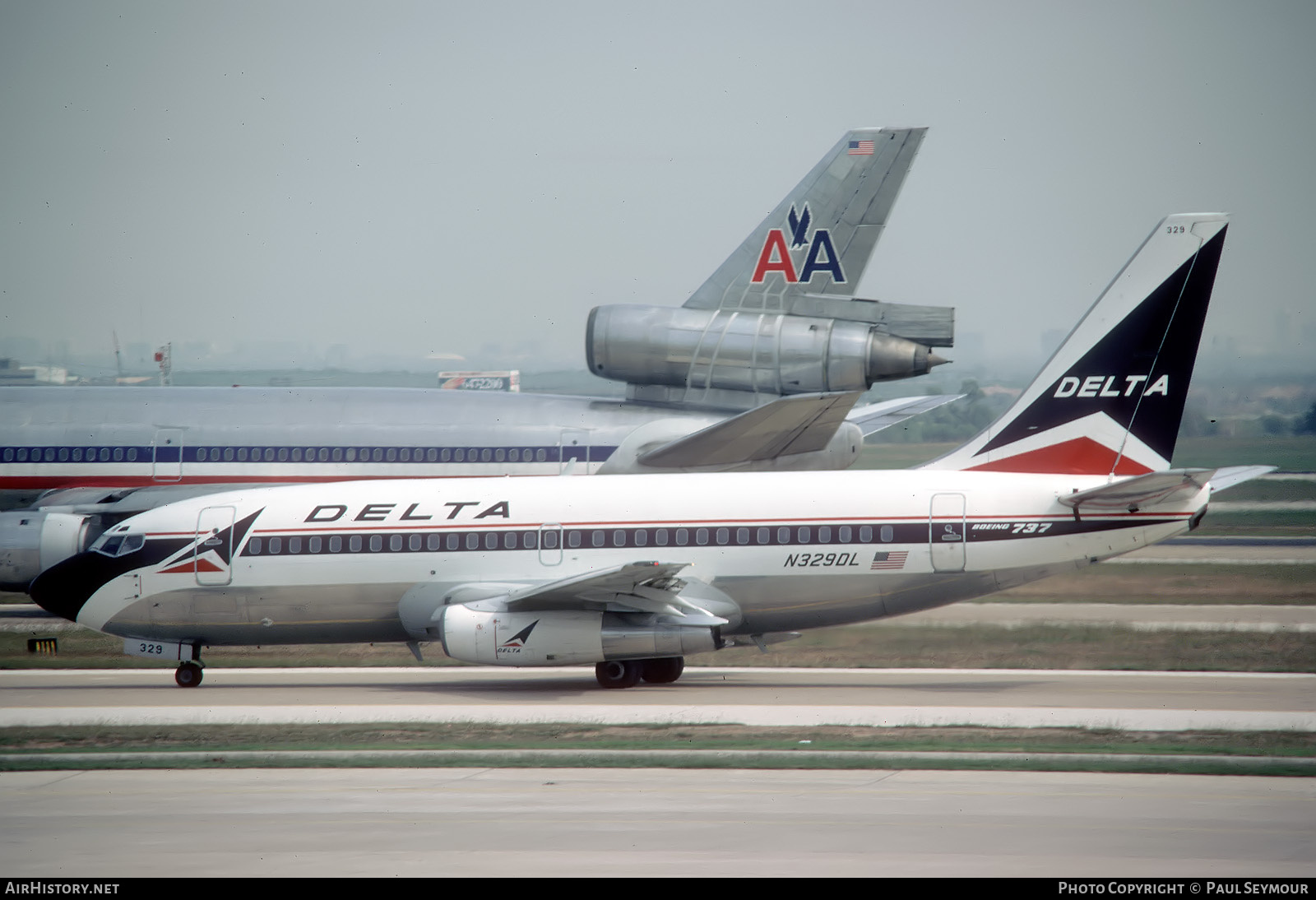 Aircraft Photo of N329DL | Boeing 737-232/Adv | Delta Air Lines | AirHistory.net #769316