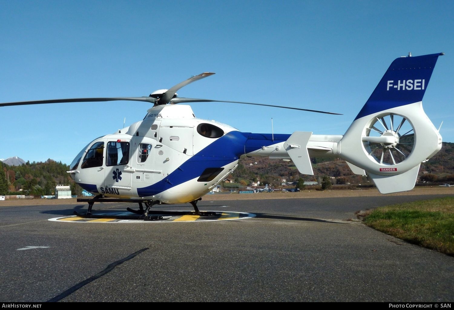 Aircraft Photo of F-HSEI | Eurocopter EC-135P-2 | SAMU - Service d'Aide Médicale Urgente | AirHistory.net #769367