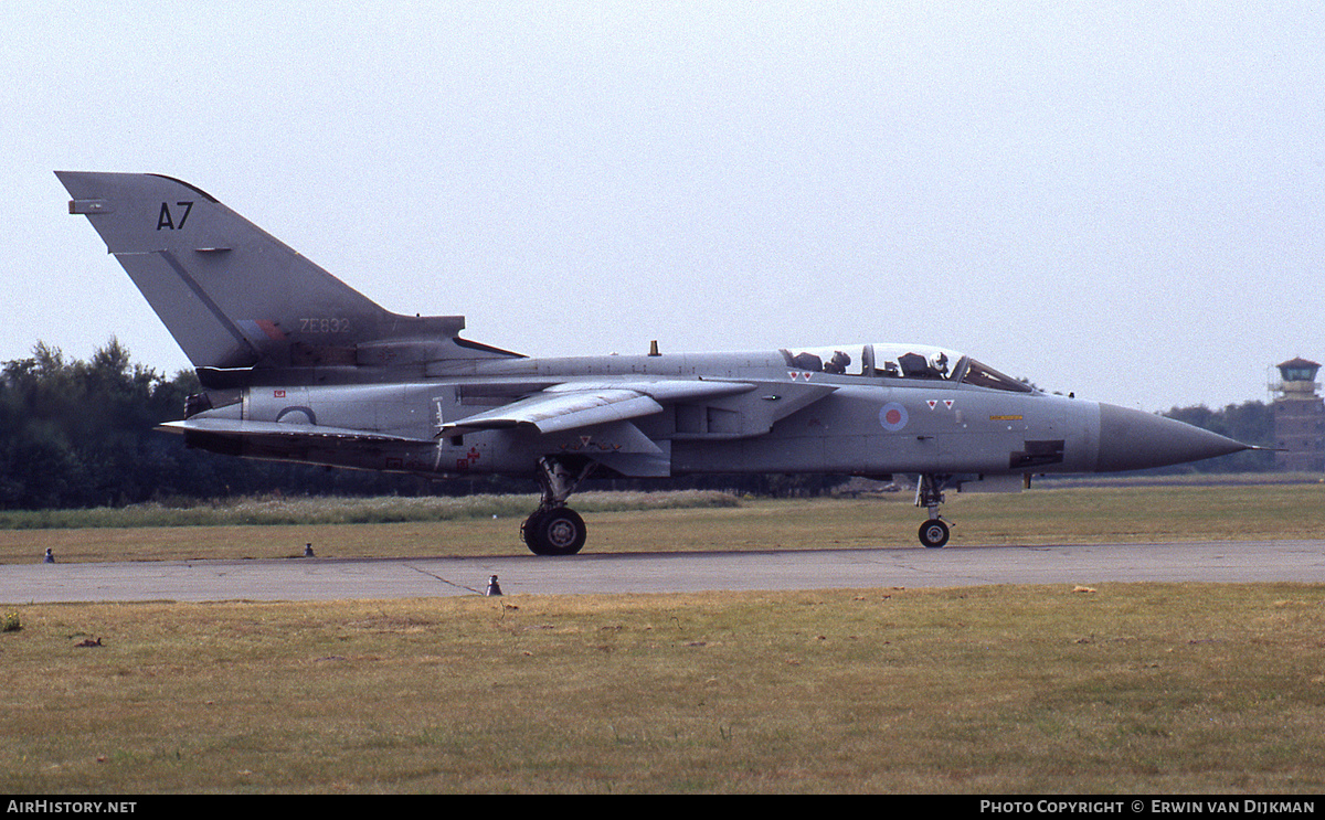 Aircraft Photo of ZE832 | Panavia Tornado F3 | UK - Air Force | AirHistory.net #769481