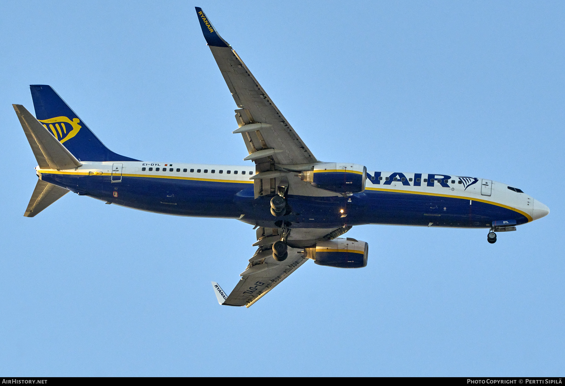 Aircraft Photo of EI-DYL | Boeing 737-8AS | Ryanair | AirHistory.net #769543