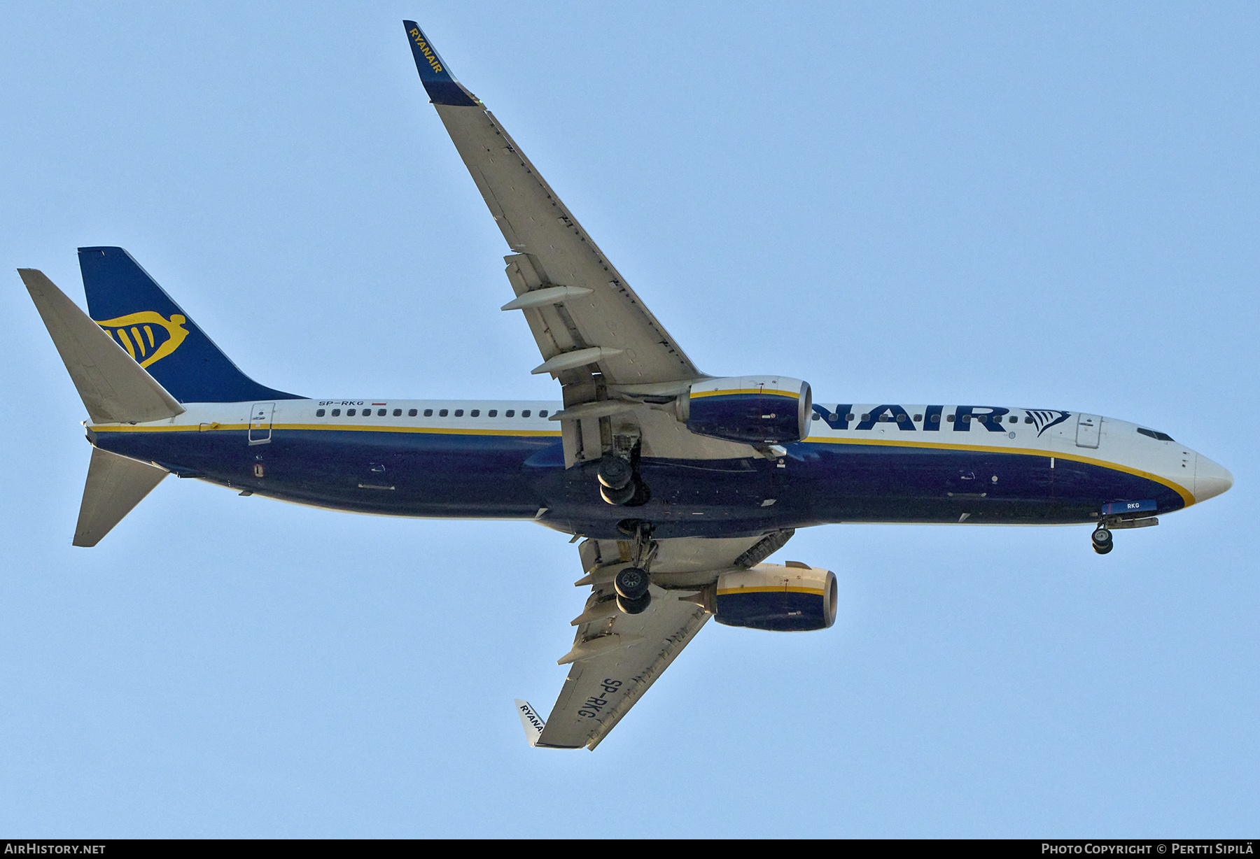 Aircraft Photo of SP-RKG | Boeing 737-8AS | Ryanair | AirHistory.net #769548