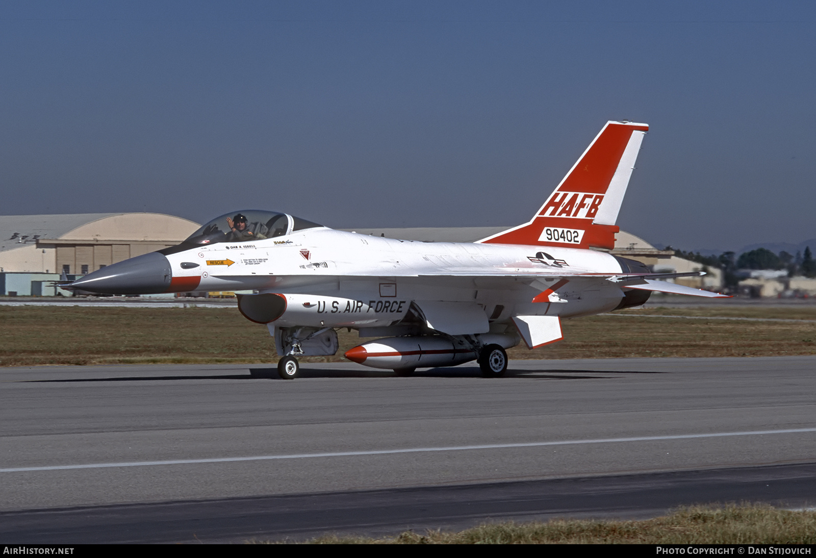 Aircraft Photo of 79-0402 / 90402 | General Dynamics F-16A Fighting Falcon | USA - Air Force | AirHistory.net #769638