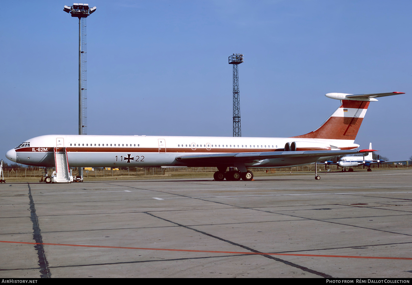 Aircraft Photo of 1122 | Ilyushin Il-62M | Germany - Air Force | AirHistory.net #769681