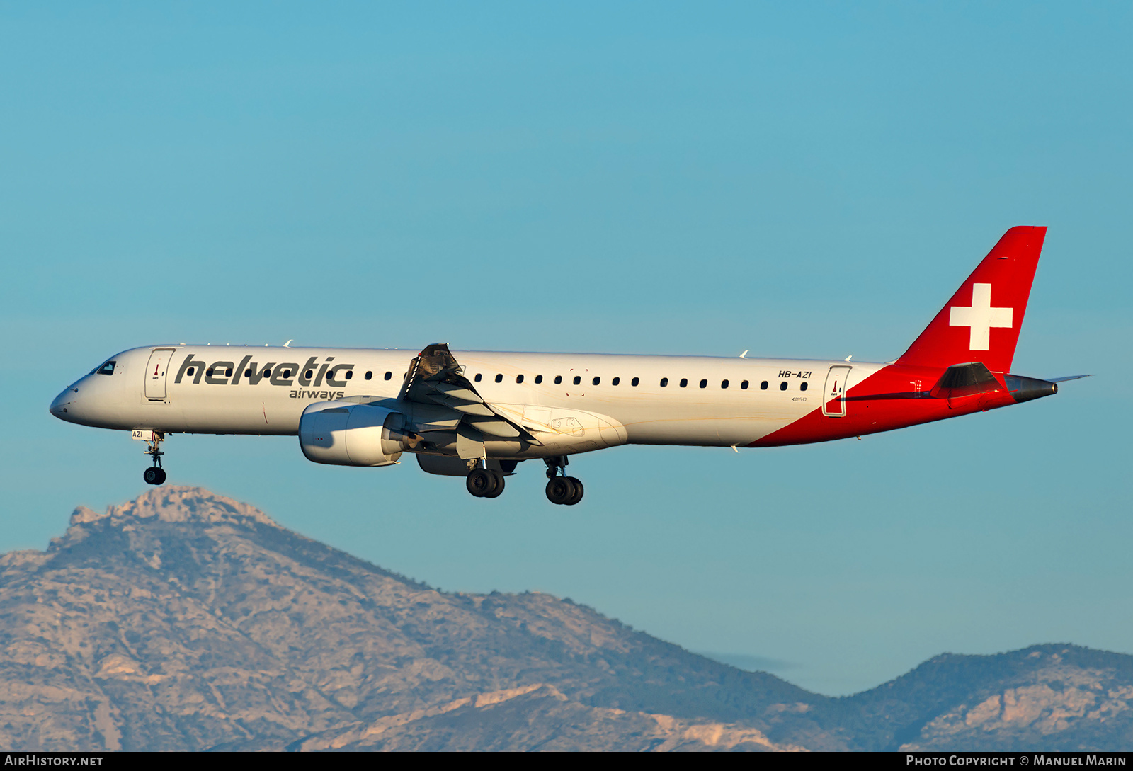 Aircraft Photo of HB-AZI | Embraer 195-E2 (ERJ-190-400) | Helvetic Airways | AirHistory.net #769707