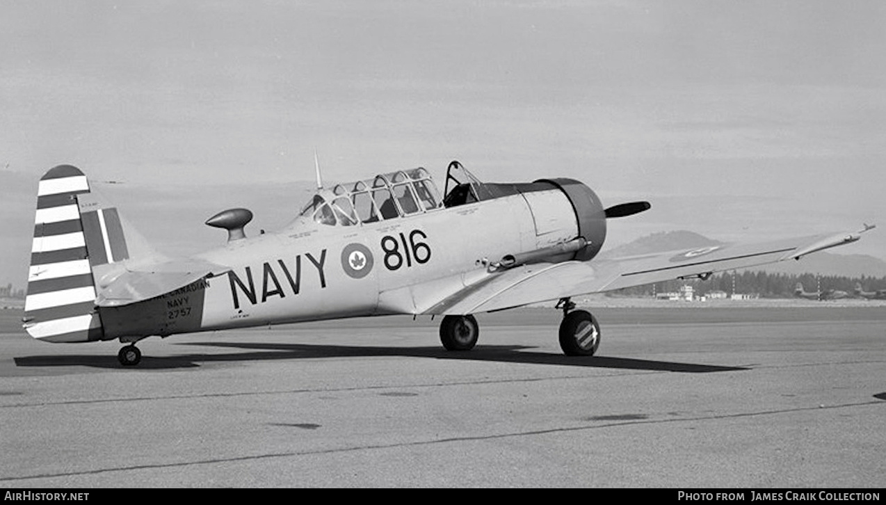 Aircraft Photo of 2757 | North American AT-16 Harvard IIA | Canada - Navy | AirHistory.net #769934