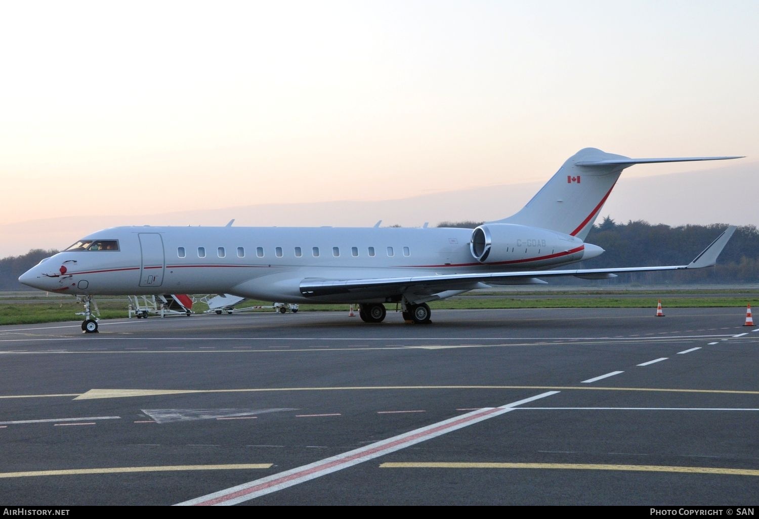 Aircraft Photo of C-GOAB | Bombardier Global 6000 (BD-700-1A10) | AirHistory.net #769986