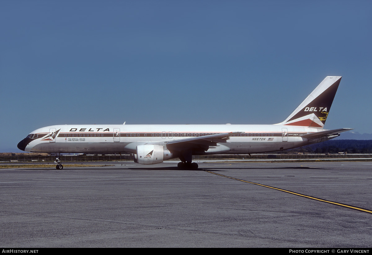 Aircraft Photo of N667DN | Boeing 757-232 | Delta Air Lines | AirHistory.net #770031