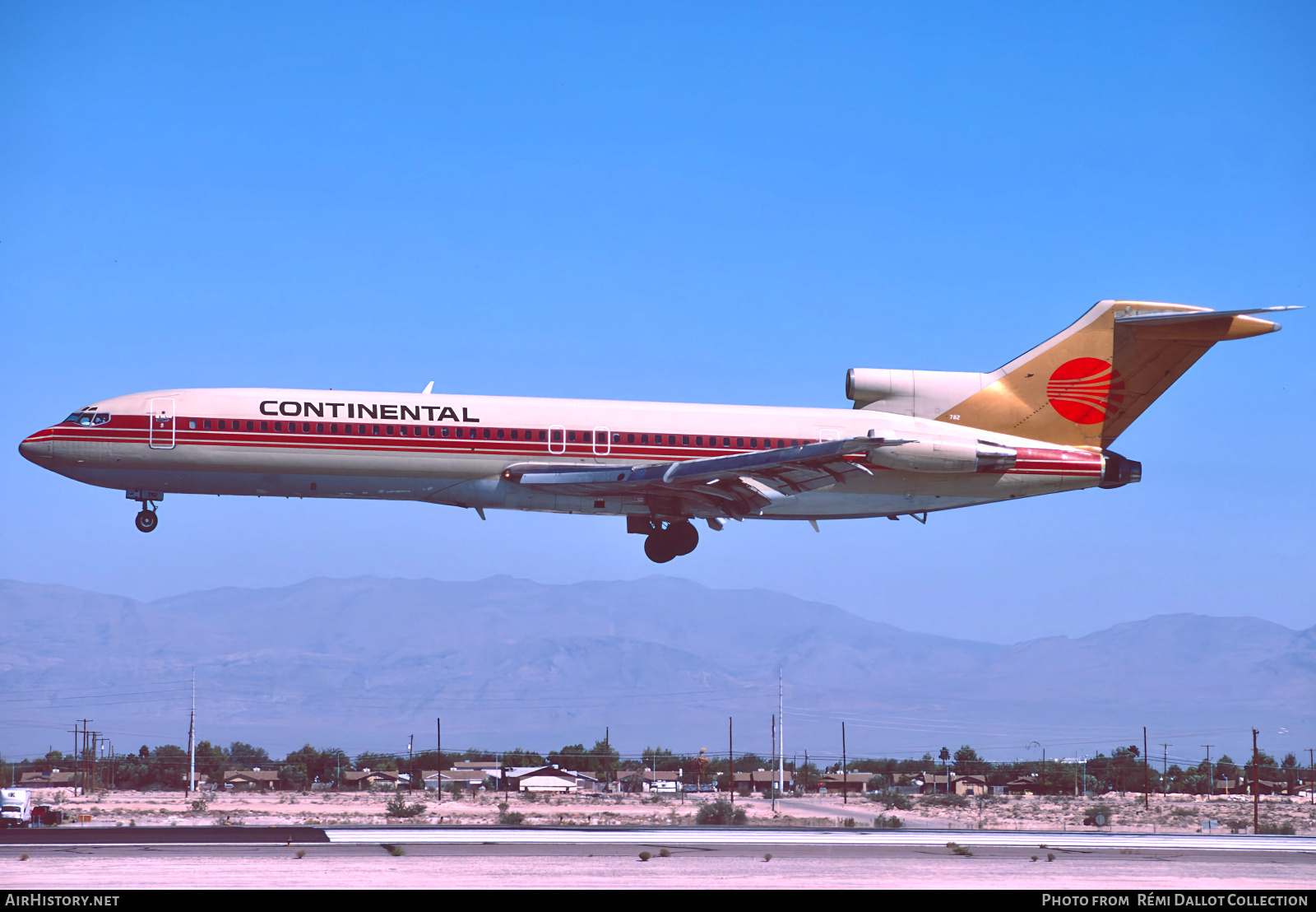 Aircraft Photo of N68782 | Boeing 727-232/Adv | Continental Airlines | AirHistory.net #770046