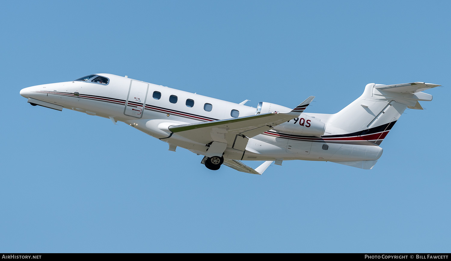 Aircraft Photo of N479QS | Embraer EMB-505 Phenom 300 | AirHistory.net #770051