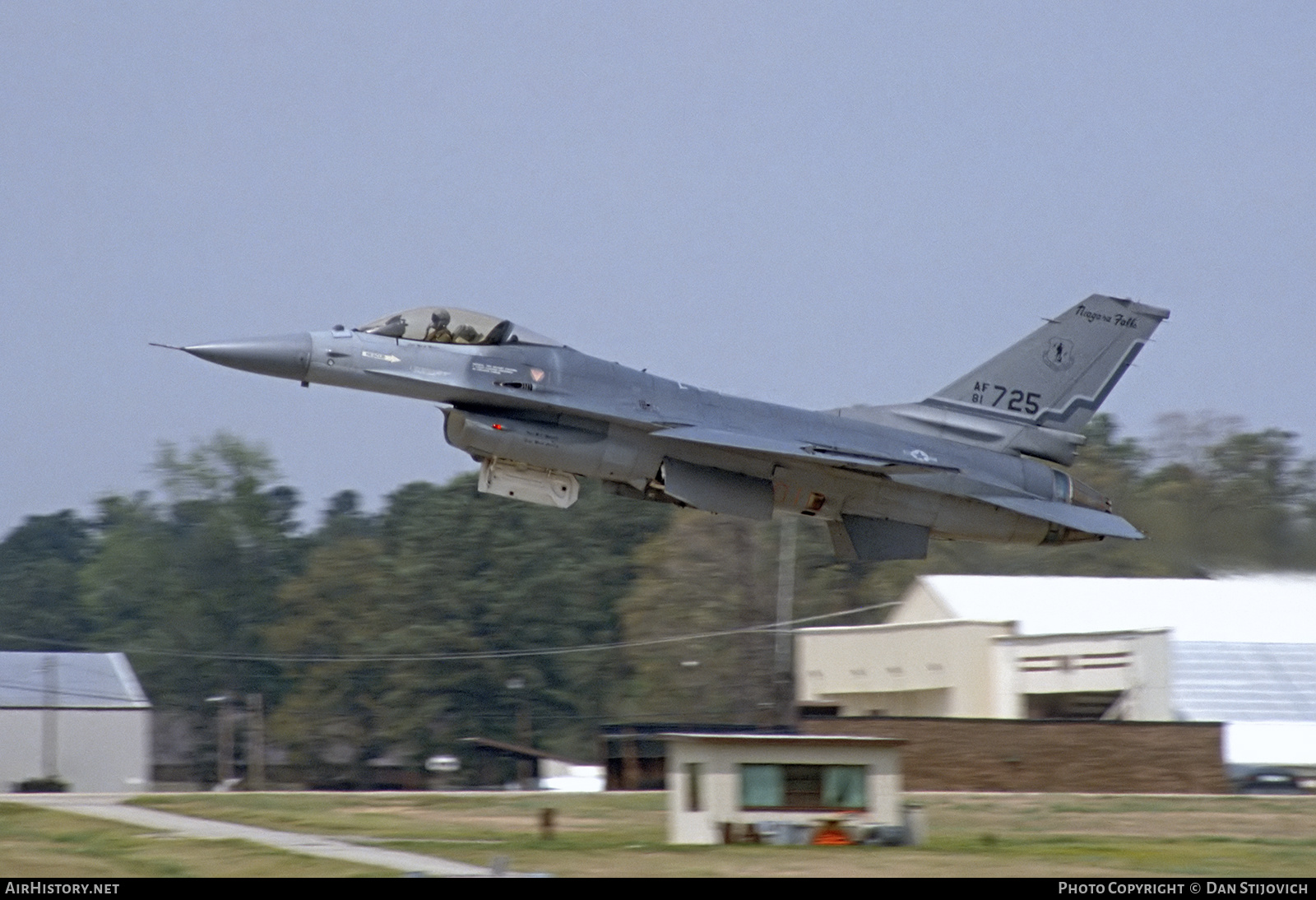 Aircraft Photo of 81-0725 / AF81-725 | General Dynamics F-16A/ADF Fighting Falcon | USA - Air Force | AirHistory.net #770052