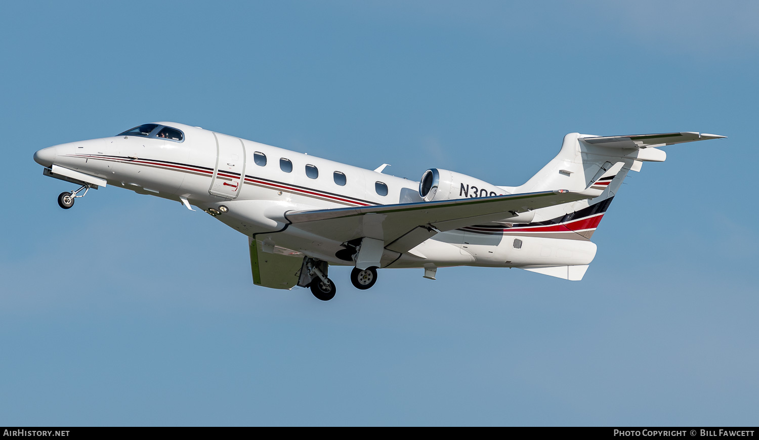 Aircraft Photo of N309QS | Embraer EMB-505 Phenom 300 | AirHistory.net #770057