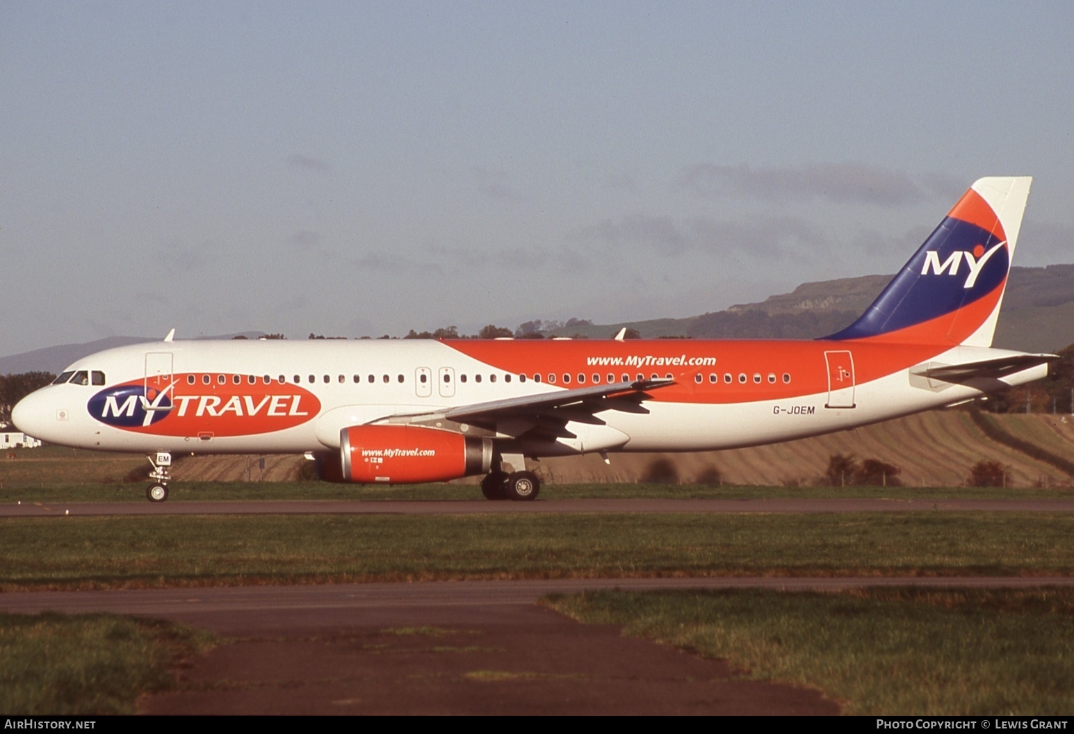 Aircraft Photo of G-JOEM | Airbus A320-231 | MyTravel Airways | AirHistory.net #770082