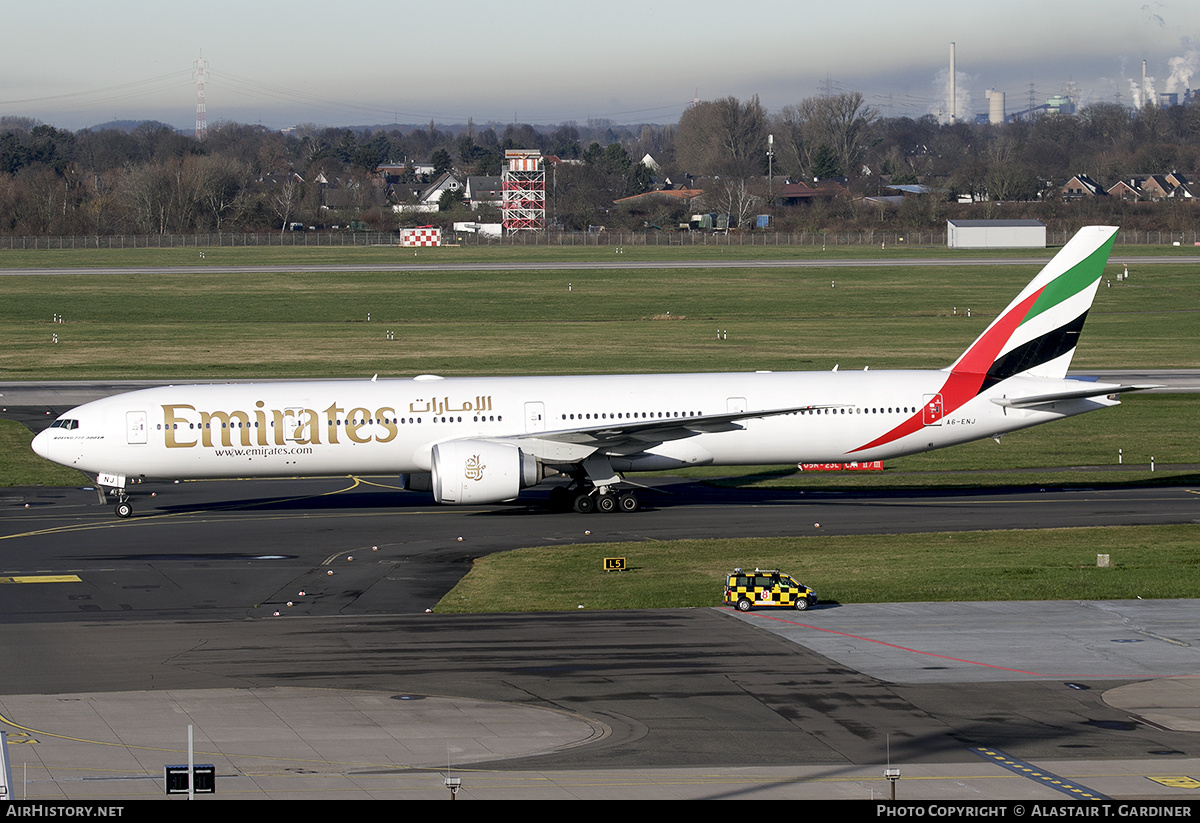 Aircraft Photo of A6-ENJ | Boeing 777-31H/ER | Emirates | AirHistory.net #770092