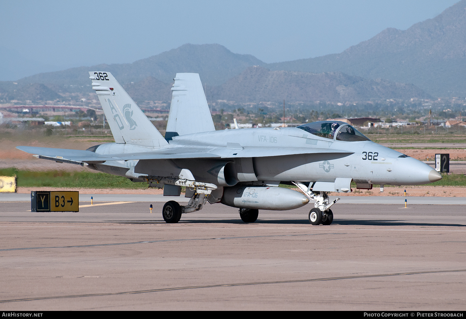 Aircraft Photo of 164865 | McDonnell Douglas F/A-18C Hornet | USA - Navy | AirHistory.net #770107