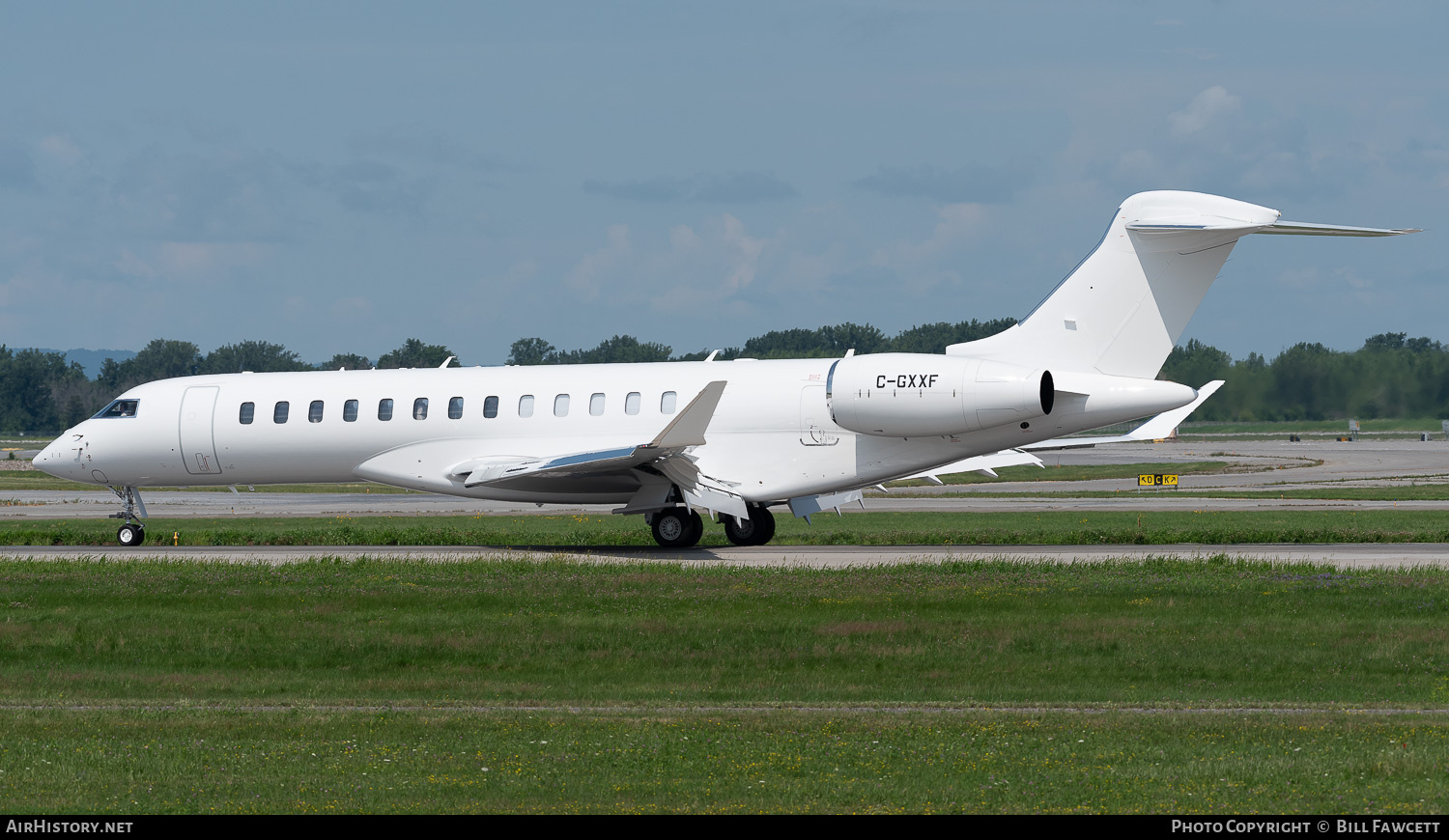Aircraft Photo of C-GXXF | Bombardier Global 7500 (BD-700-2A12) | AirHistory.net #770167