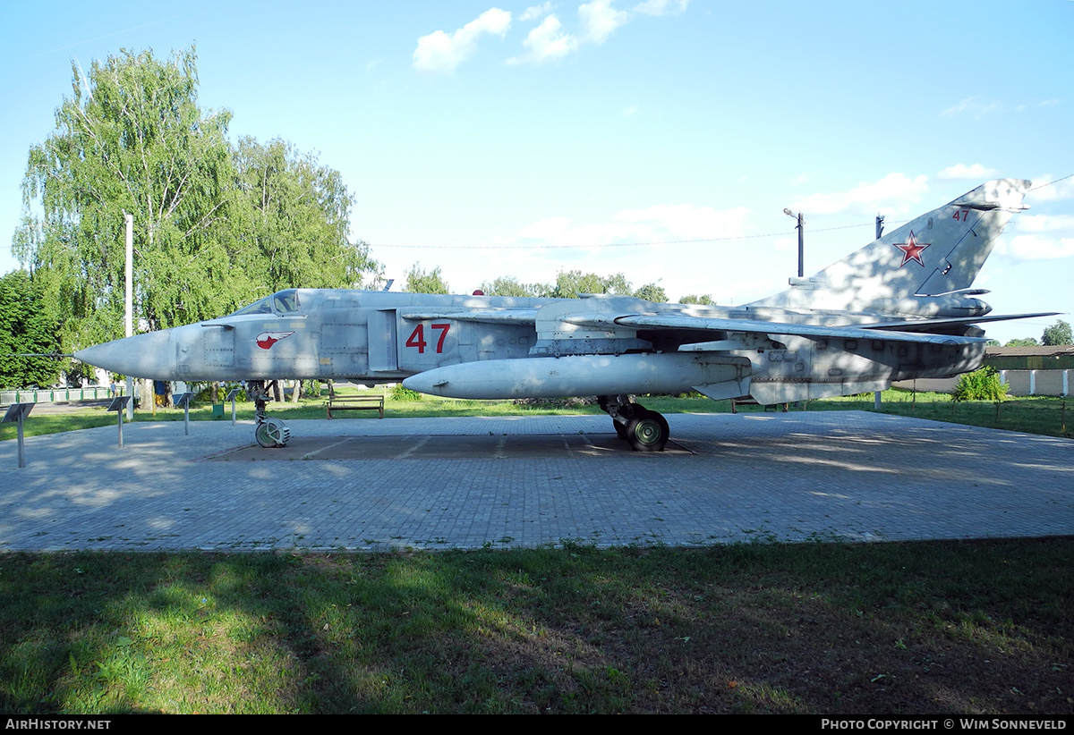Aircraft Photo of 47 red | Sukhoi Su-24M | Belarus - Air Force | AirHistory.net #770263