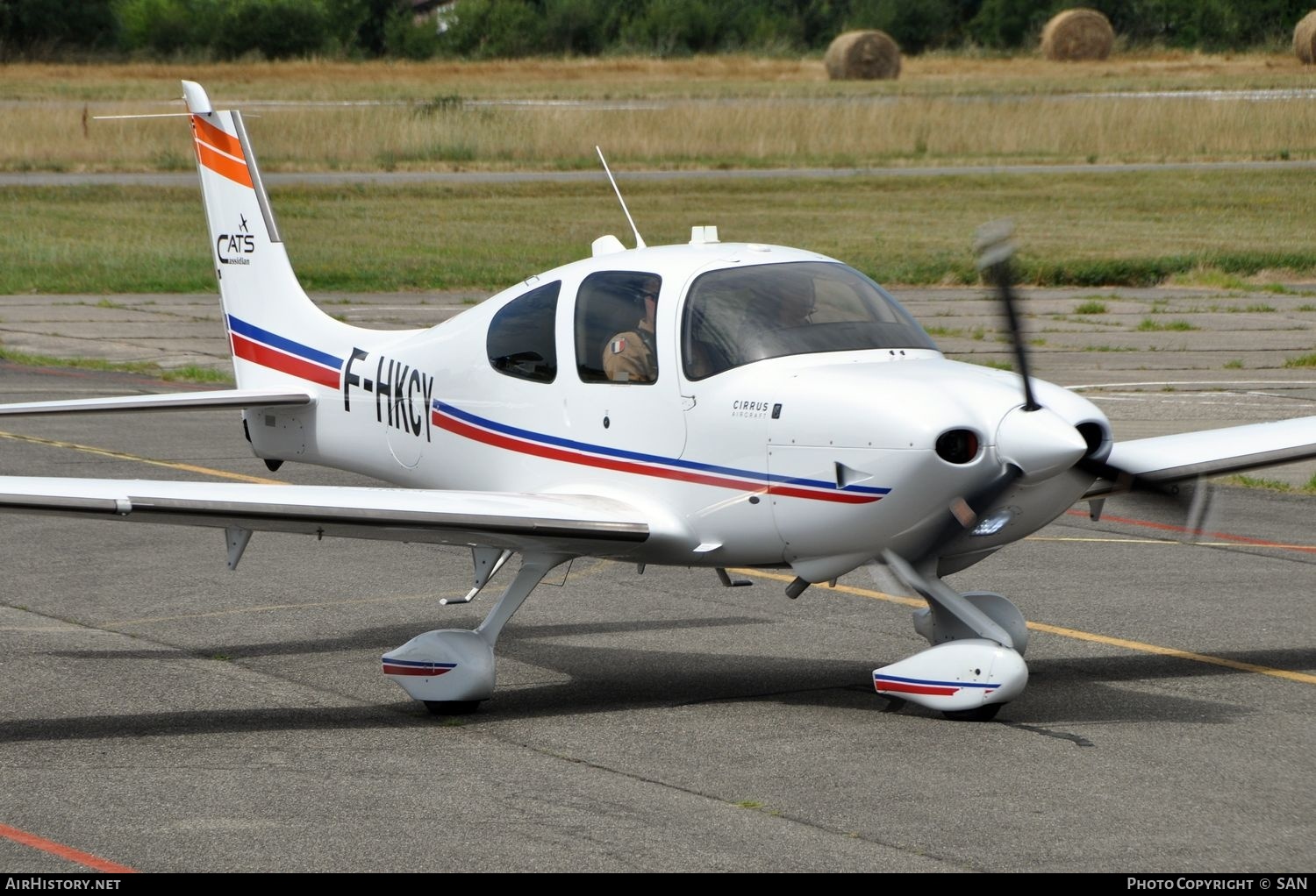 Aircraft Photo of F-HKCY | Cirrus SR-22 G5 | CATS - Cassidian Aviation Training Services | AirHistory.net #770348