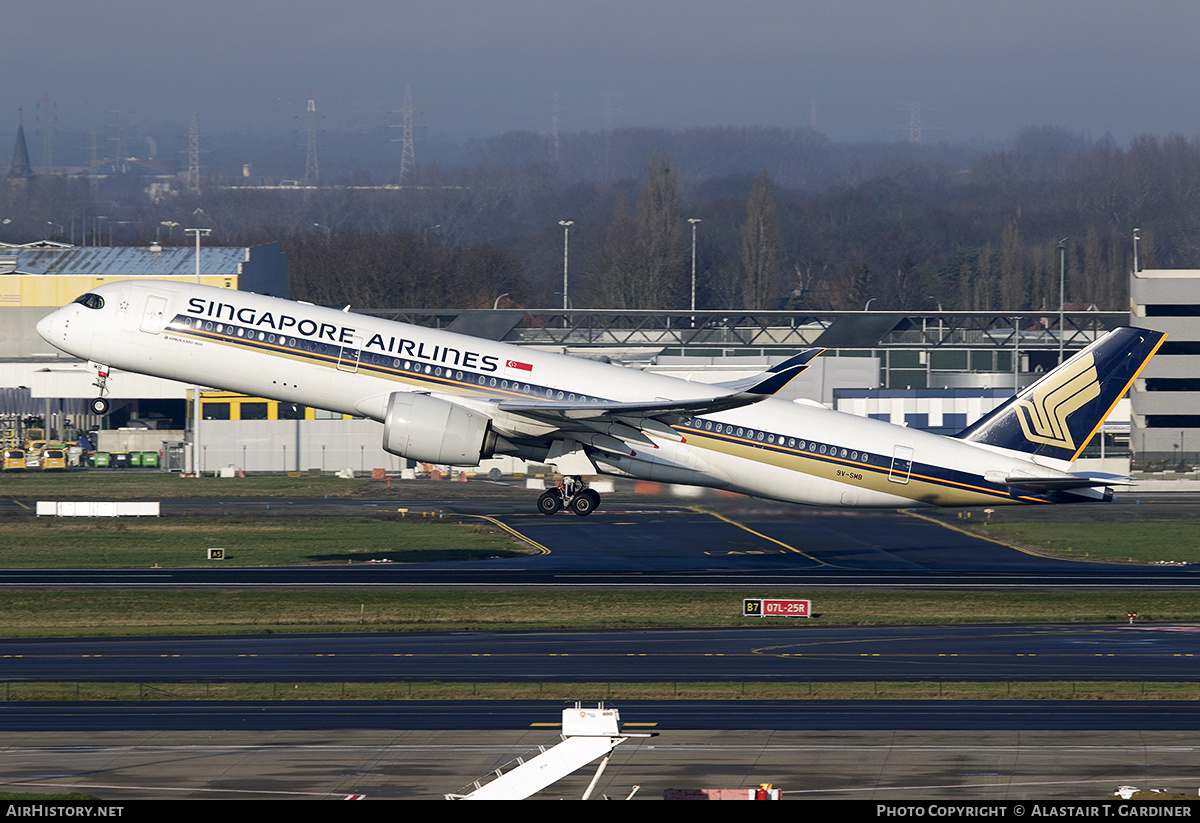 Aircraft Photo of 9V-SMB | Airbus A350-941 | Singapore Airlines | AirHistory.net #770356