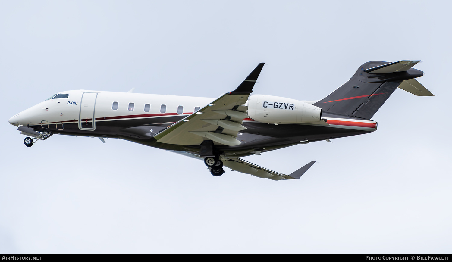 Aircraft Photo of C-GZVR | Bombardier Challenger 3500 (BD-100-1A10) | AirHistory.net #770362