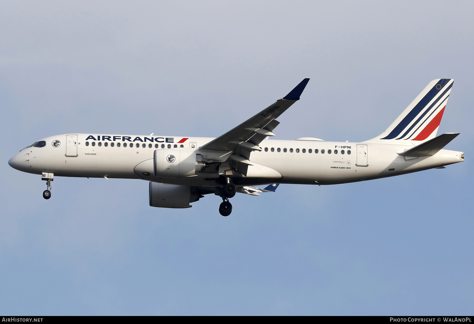 Aircraft Photo of F-HPNI | Airbus A220-371 (BD-500-1A11) | Air France | AirHistory.net #770409