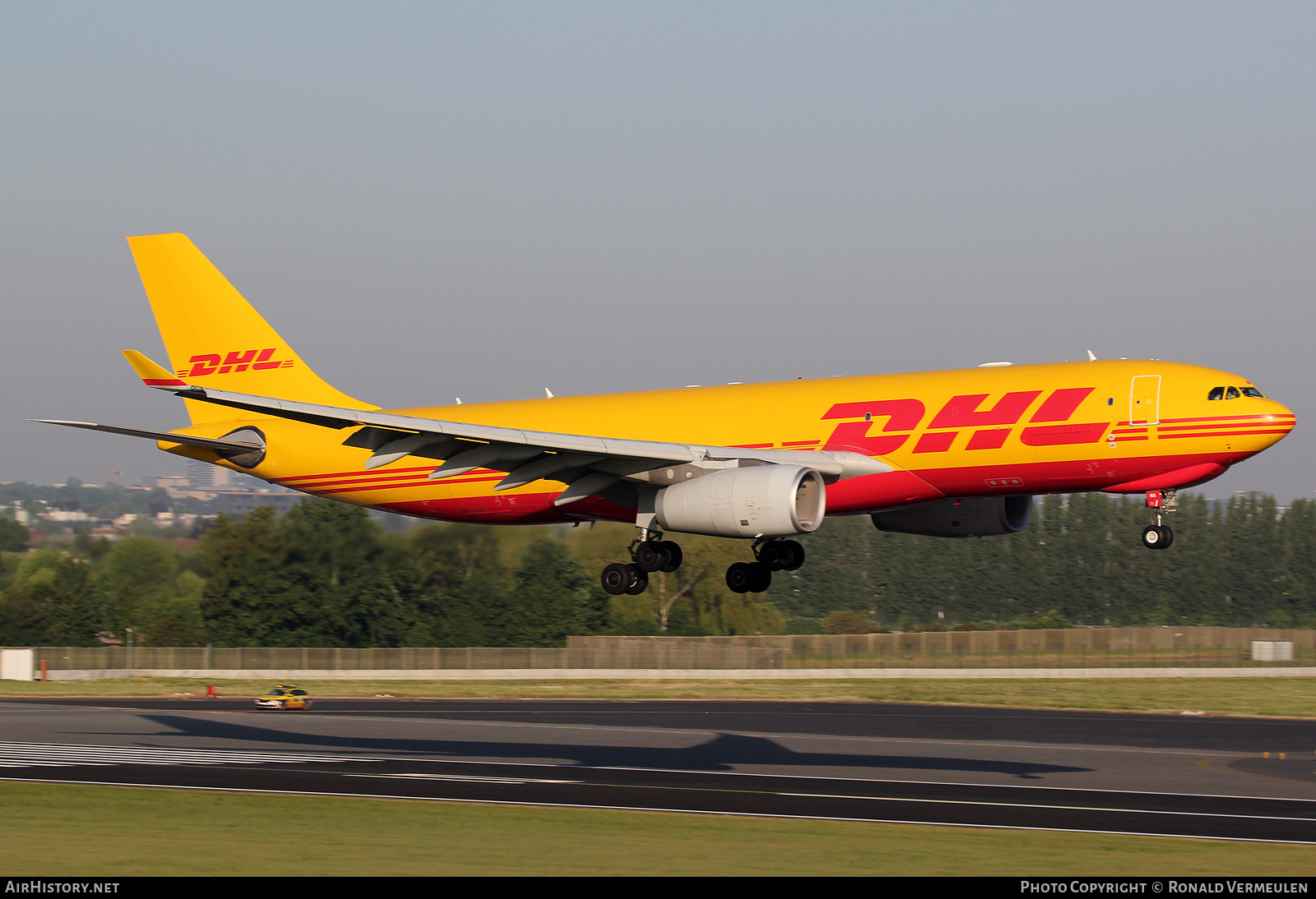 Aircraft Photo of D-ALMA | Airbus A330-243F | DHL International | AirHistory.net #770496