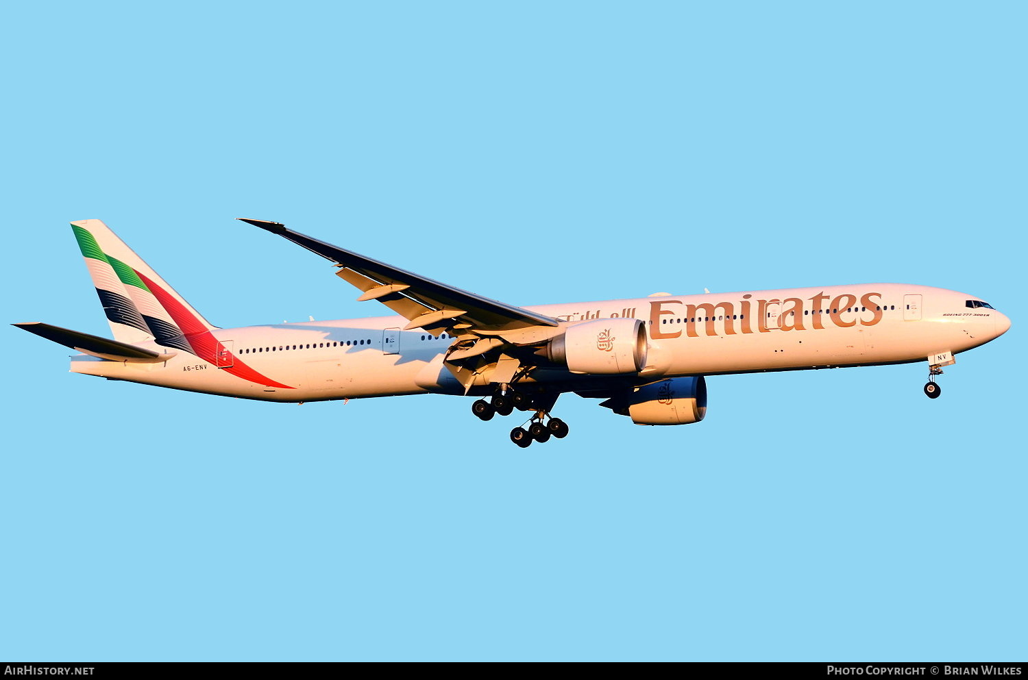 Aircraft Photo of A6-ENV | Boeing 777-31H/ER | Emirates | AirHistory.net #770523