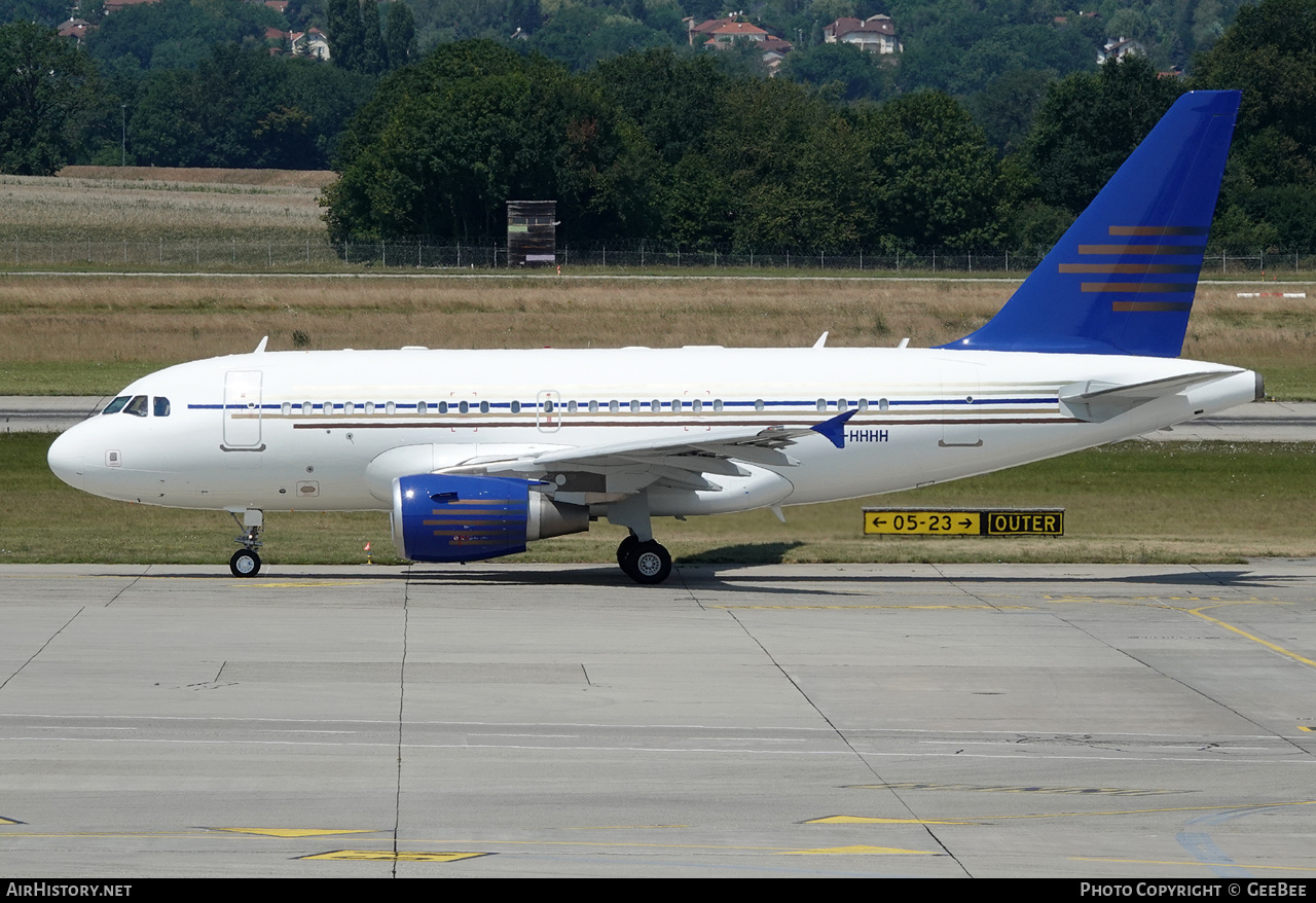Aircraft Photo of M-HHHH | Airbus ACJ318 (A318-112/CJ) | AirHistory.net #770549