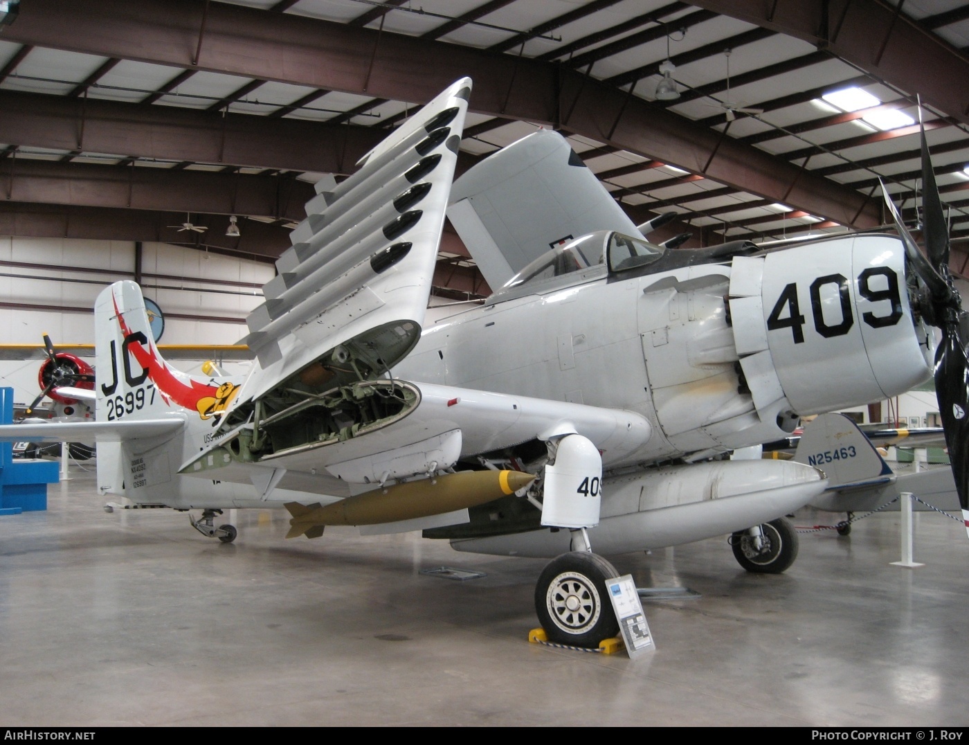 Aircraft Photo of N409Z / NX409Z / 126997 | Douglas A-1D Skyraider (AD-4NA) | USA - Navy | AirHistory.net #770550