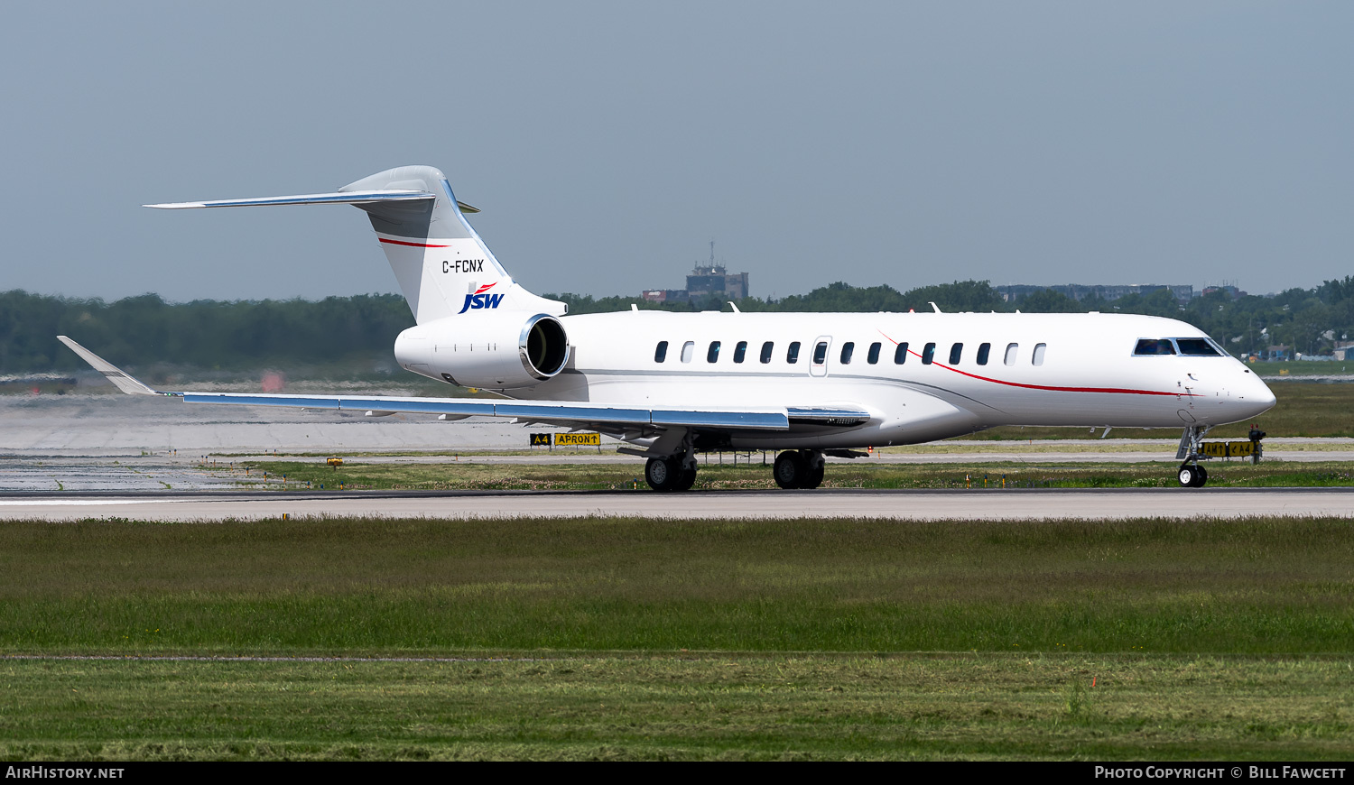 Aircraft Photo of C-FCNX | Bombardier Global 7500 (BD-700-2A12) | JSW Group | AirHistory.net #770569
