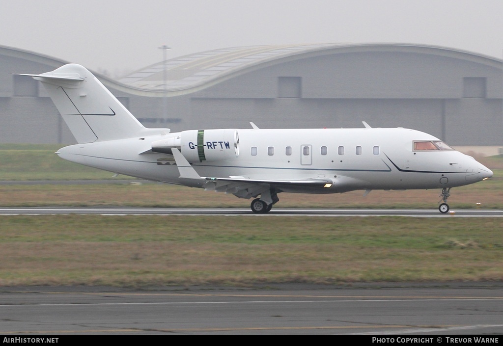 Aircraft Photo of G-RFTW | Bombardier Challenger 650 (CL-600-2B16) | AirHistory.net #770659
