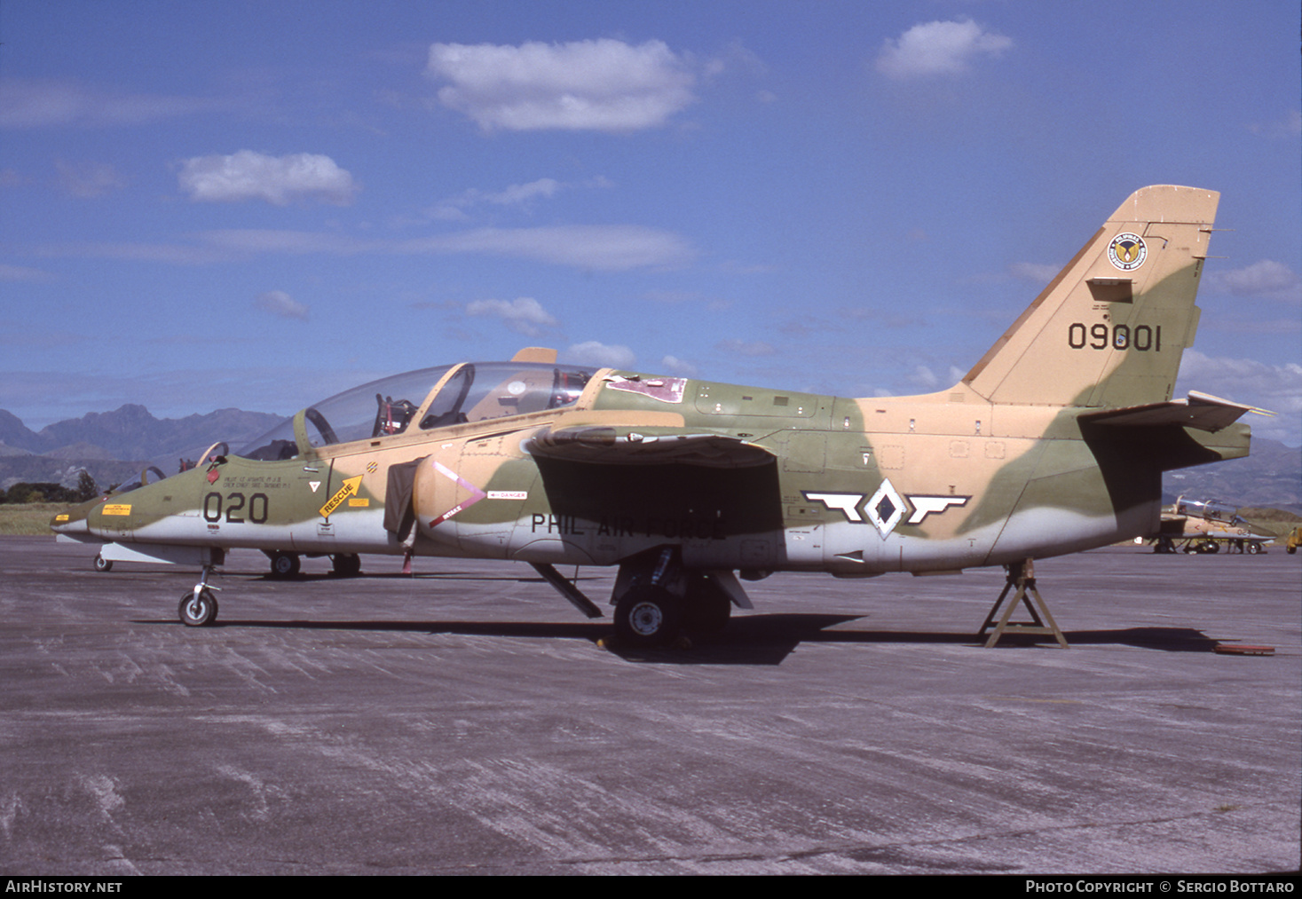 Aircraft Photo of 09001 | SIAI-Marchetti AS-211 | Philippines - Air Force | AirHistory.net #770698