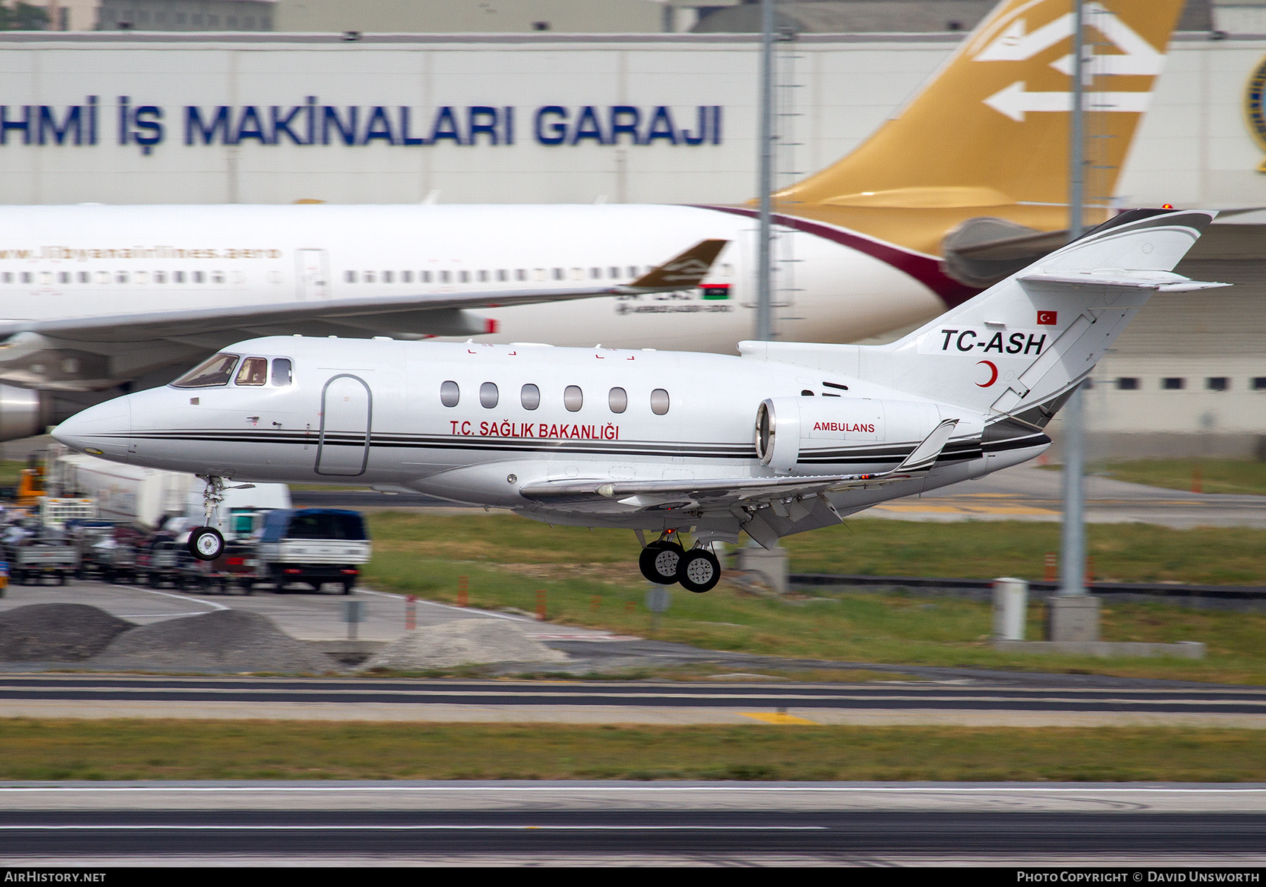Aircraft Photo of TC-ASH | Hawker Beechcraft 900XP | T.C. Sağlık Bakanlığı - Republic of Turkey Ministry of Health | AirHistory.net #770757