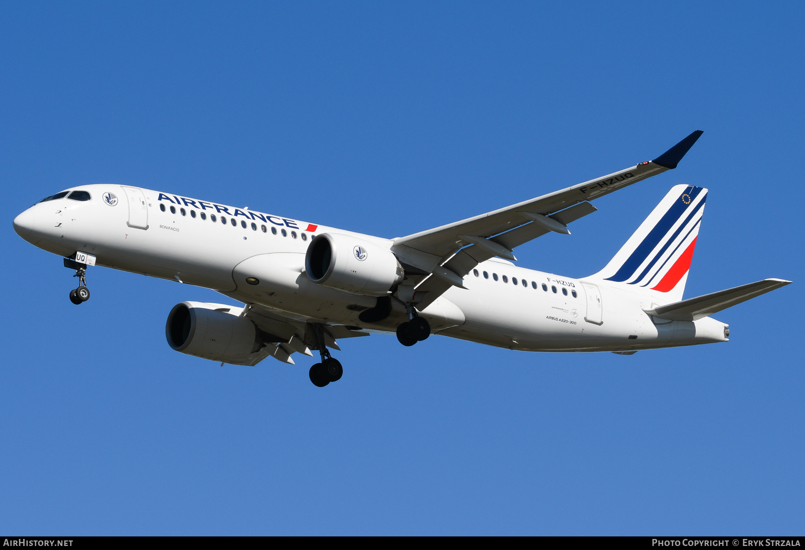 Aircraft Photo of F-HZUQ | Airbus A220-371 (BD-500-1A11) | Air France | AirHistory.net #770823