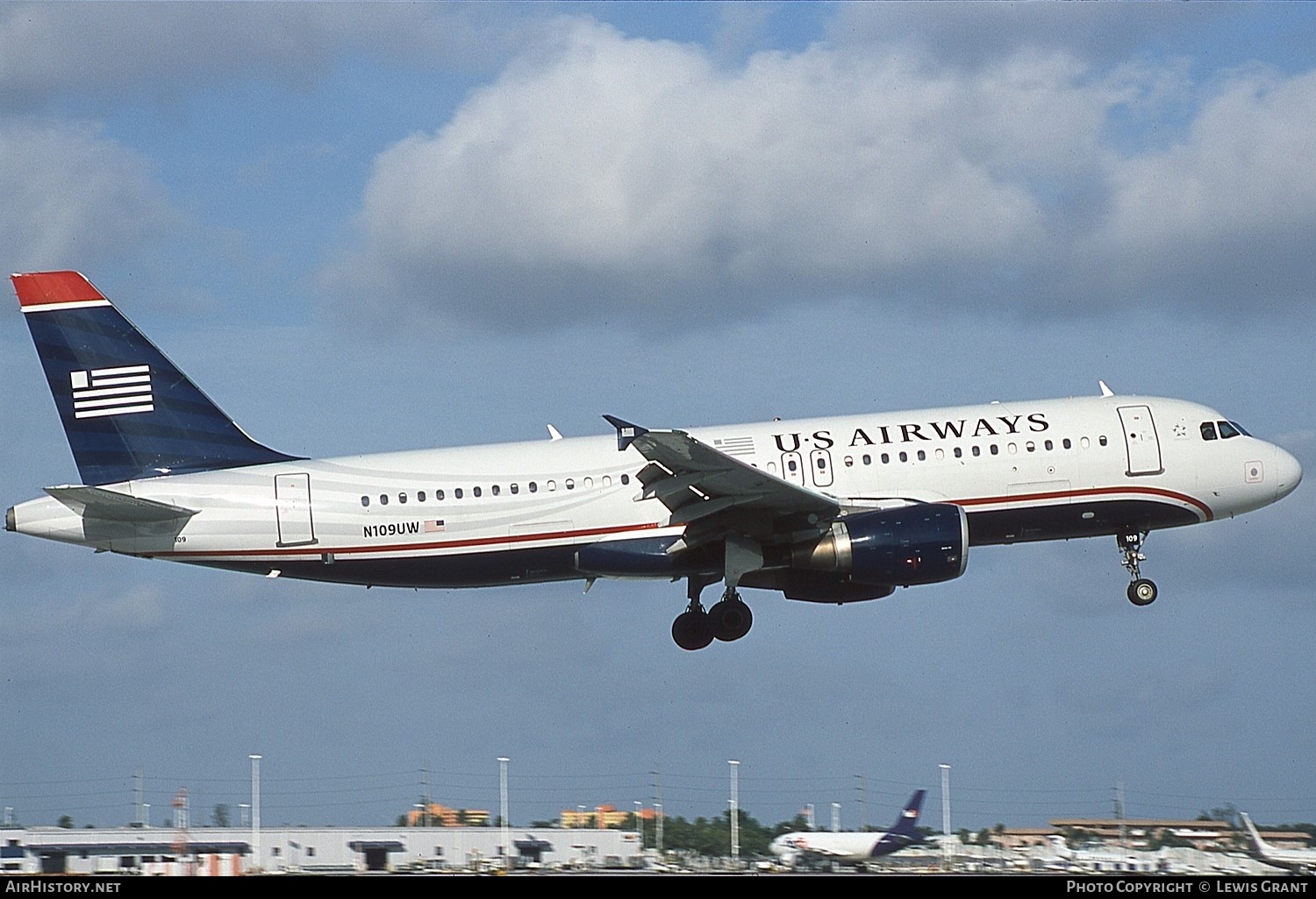 Aircraft Photo of N109UW | Airbus A320-214 | US Airways | AirHistory.net #771090