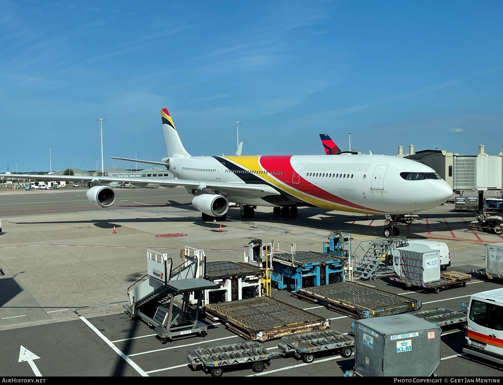 Aircraft Photo of 9H-AHUB | Airbus A340-313E | AirHistory.net #771155