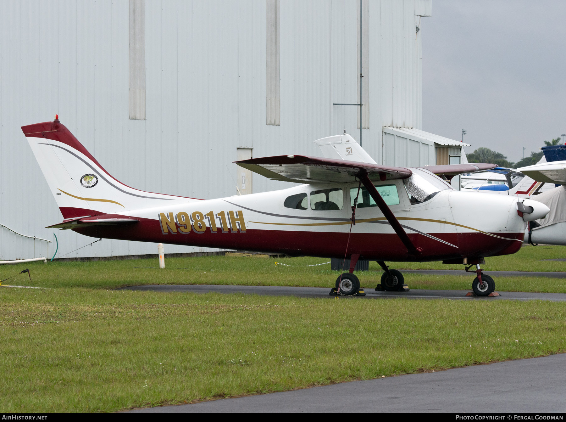 Aircraft Photo of N9811H | Cessna 210A | AirHistory.net #771312